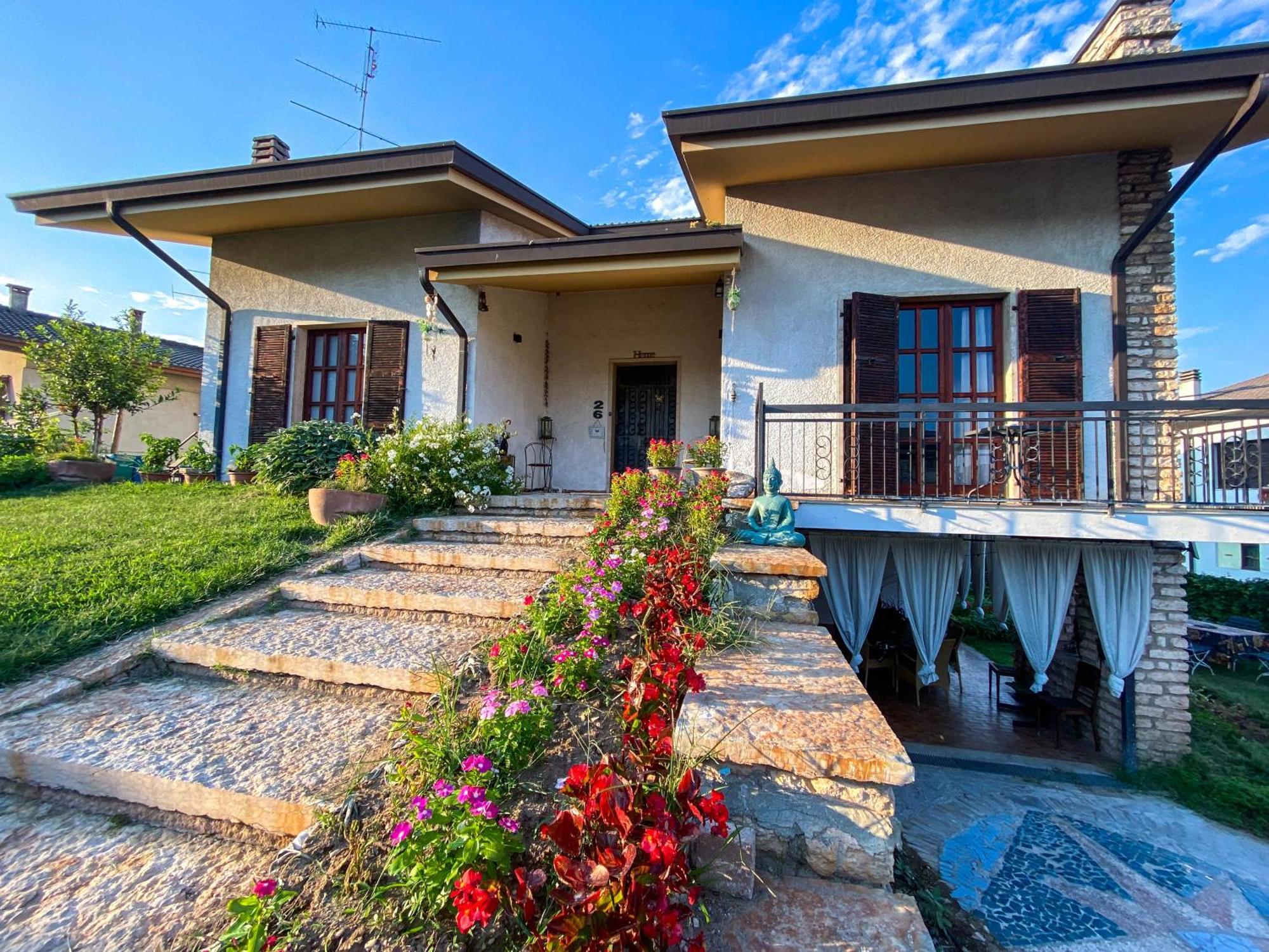 Villa Magellano Castelnuovo del Garda Esterno foto